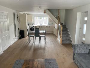 Immaculate Separate Accommodation