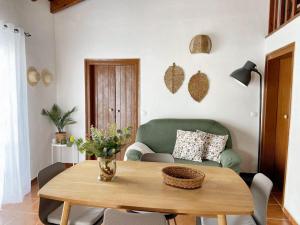 Charming House in Barão de São Miguel