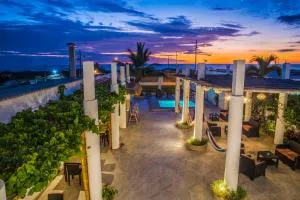 Hotel La Ría Playas - 马查拉