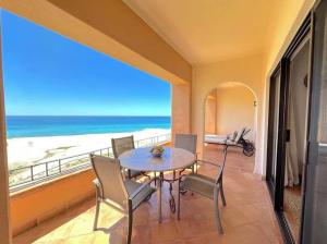 2BD Exclusive Cabo Corridor Beach Front Luxury