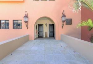 2BD Exclusive Cabo Corridor Beach Front Luxury