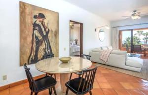 2BD Exclusive Cabo Corridor Beach Front Luxury