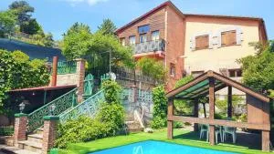 Spacious villa with private pool in La Puebla de Castro - 阿达休息卡