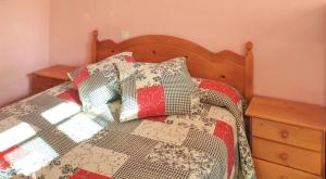 Spacious villa with private pool in La Puebla de Castro