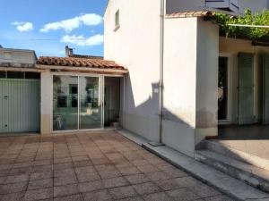 Maisons de vacances Maison charmante a Monteux avec jardin et equipements complets : photos des chambres