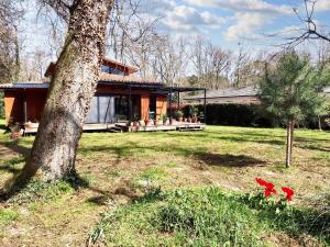 Maison spacieuse à Saint-Selve avec jardin et barbecue, 125 m².