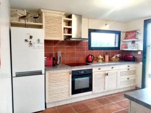 Maison spacieuse à Saint-Selve avec jardin et barbecue, 125 m².