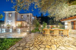 Villa Aurora