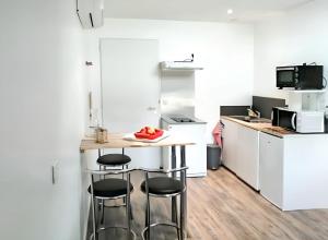 Appartements Studio charmant a Saint-Jory, 25 m², piscine partagee : photos des chambres