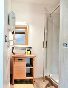Studio charmant à Saint-Jory, 25 m², piscine partagée