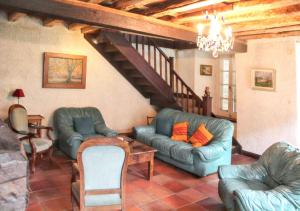Maisons de vacances Maison familiale chaleureuse a Augirein avec grand jardin. : photos des chambres
