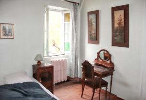 Maisons de vacances Maison familiale chaleureuse a Augirein avec grand jardin. : photos des chambres