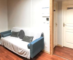 Maison ensoleillée à Saint-Pierre-dOléron avec piscine partagée