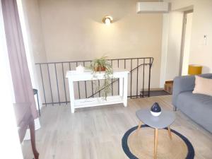 Maisons de vacances Maison cosy a Cardet avec piscine : photos des chambres