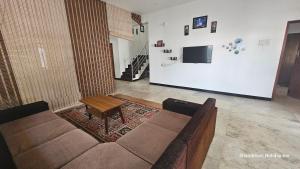 Pollachi 5bhk Homestay