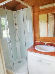 Chalets Chalet confortable a Presles-et-Boves - 40 m² avec jardin : photos des chambres