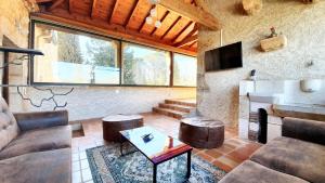 Maisons de vacances Maison charmante au coeur de Puy-l'Eveque avec piscine partagee : photos des chambres