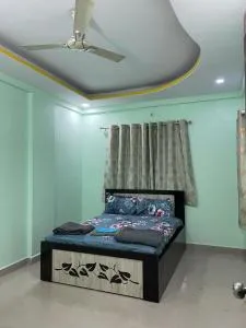Self Check In 3BHK House - Karhandla