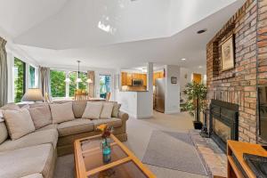 Fall Line Condo D6 The Blizzard of Oz condo