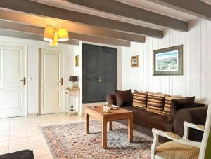 Maison de charme à Sigogne, proche de Cognac, barbecue inclus.