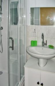 Appartements Appartement cosy Salins-les-Bains 18 m² Parking : photos des chambres