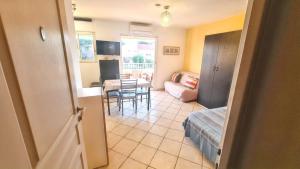 Studio confortable à Hyères 22 m² + Terrasse C