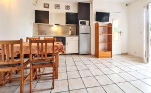Studio confortable à Hyères avec terrasse et jardin – 20 m²