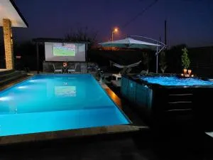 Sarıgerme Villa - Kızılyurd