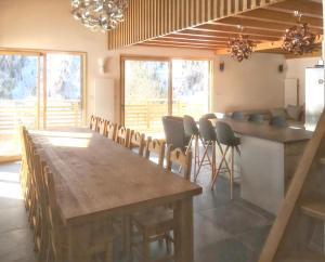 Chalet chaleureux montagne, Valmeinier, vue imprenable + 180 m²