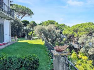 Spacious apartment with sea view in Massa Lubrense