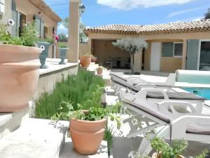 Villas Villa elegante a Regusse avec piscine privee : photos des chambres