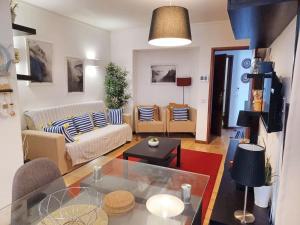 Charming Apartment in Portimão with Pool