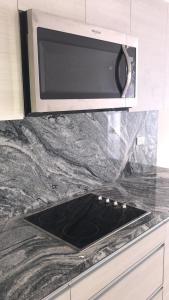 Apartamento en PB con piscina a poca distancia de la playa