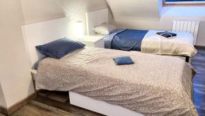 Maisons de vacances Maison moderne a Saint-Pol-de-Leon avec jardin prive : photos des chambres