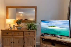 Quay Escape - Short Stays UK Ltd