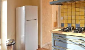 Maisons de vacances Maison charmante a La Chapelle-Saint-Martin-en-Plaine avec jardin : photos des chambres