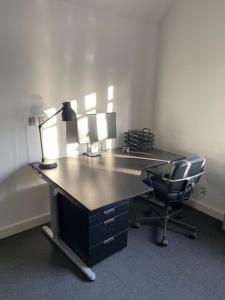 Large 1st floor apartment