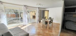 Appartements Appartement spacieux a Saint-Maurice-sur-Eygues 70 m² avec jardin : photos des chambres