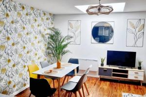 Appartements Appartement confortable a Raismes - 60 m², parking prive : photos des chambres