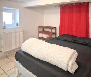 Appartement cosy à Les Pavillons-sous-Bois 30 m² avec jardin clôturé