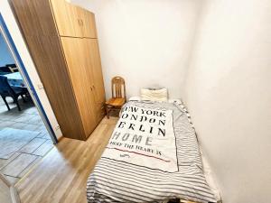 Maisons de vacances Maison confortable a Peron - Terrasse : photos des chambres