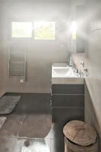 Villas Villa elegante a Beauchene avec piscine privee : photos des chambres