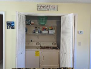 Centrally Located-Pools-Well Equipped Kitchen-Forest Views