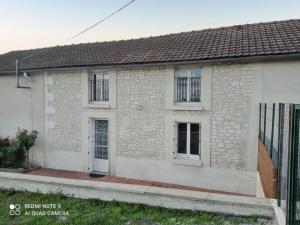 Maisons de vacances Maison accueillante avec jardin a Assay : photos des chambres