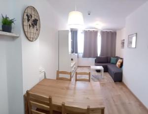 NOVÍSIMO APARTAMENTO CON PRECIOSAS VISTAS