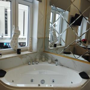 Apartament z Jacuzzi Nova Bydgoszcz