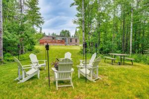 4 Mi to Lake Francis Peaceful Pittsburg Home