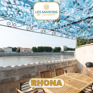 Maisons de vacances Rhona, Terrasse vue sur le Rhone : photos des chambres