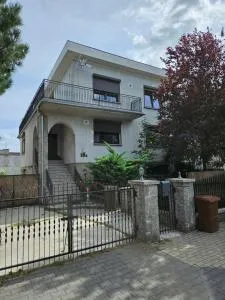 Pokoje pracownicze Кімнати для працівників,гуртожиток - Czerlejno