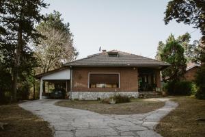 Cantón Alpino - Depto para 4 con Quincho y Asador - a 200 mts del Centro